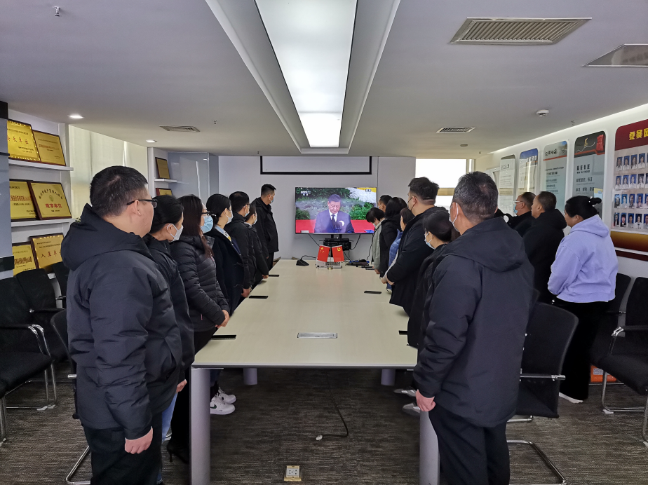 我支部組織觀看江澤民同志追悼大會(huì)表達(dá)深切哀思